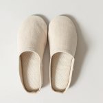 Discover Comfort: The Tradition of Japanese House Slippers缩略图