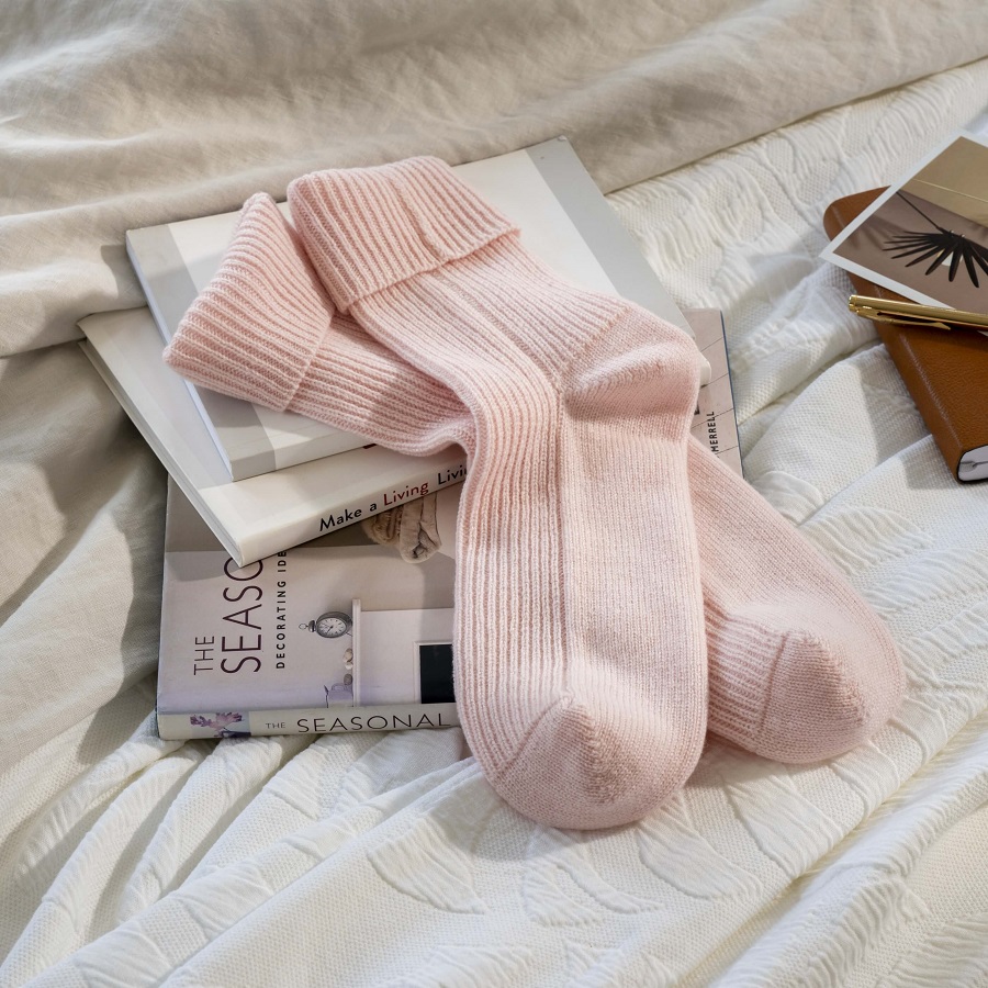 cashmere socks for women