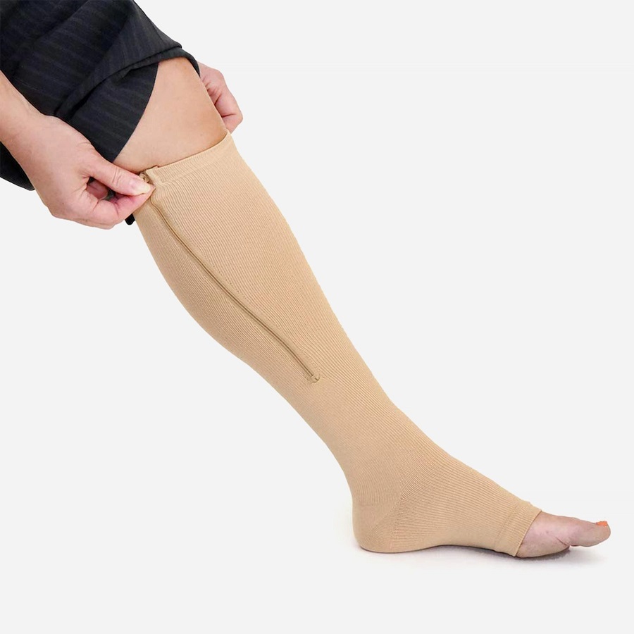 compression socks with zipper
